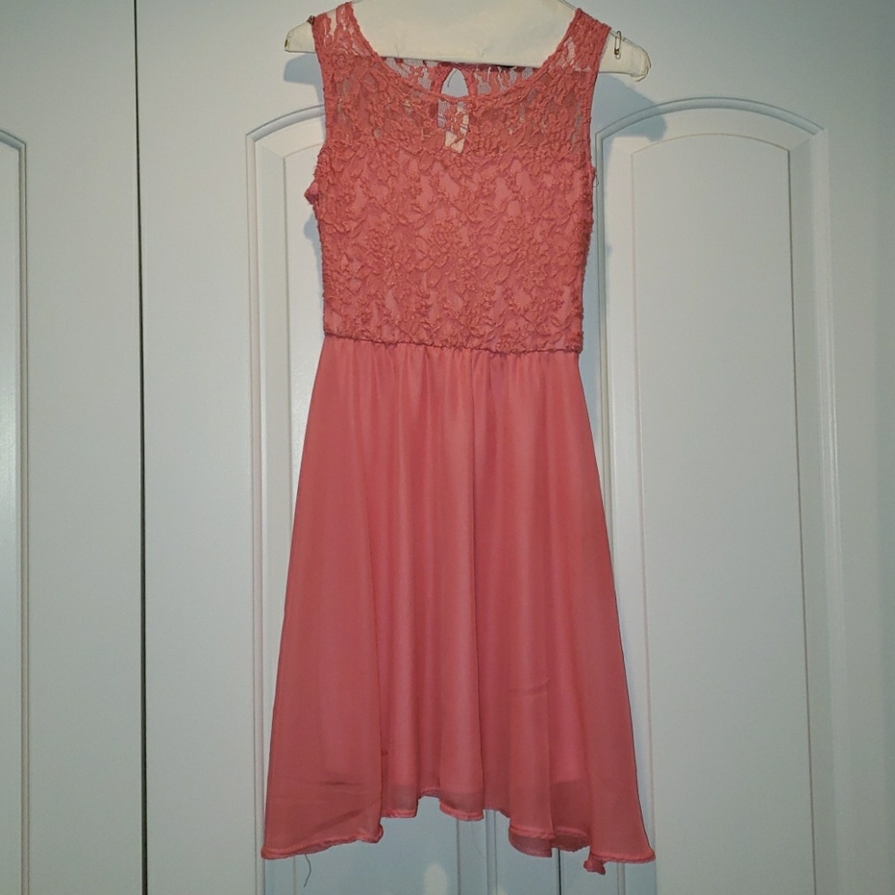 NWOT Pinc coral dress